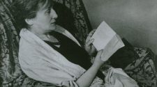 Ajmatova